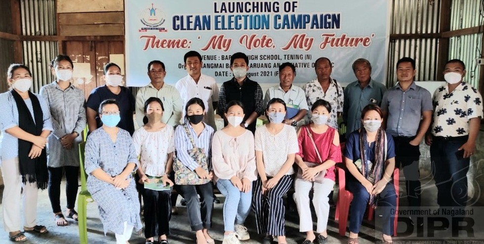Liangmai Baptist Association staff and others during the launching event of Clean Election Movement under the initiation of Nagaland Baptist Church Council at Baptist High School, Tening town on August 6. (DIPR Photo) 